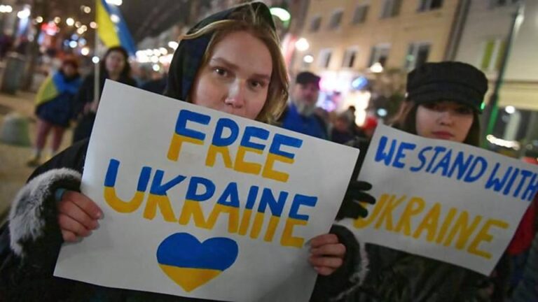 Заявление российских антивоенных активист:ок и их союзн:иц к годовщине полномасштабного вторжения в Украину